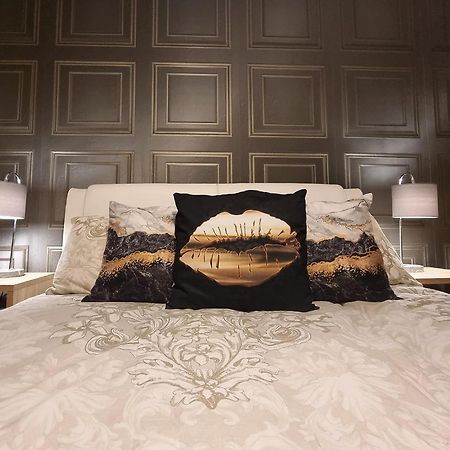 Spacious House City Skyline And Mountain Views Close Too Belfast Centre And Airports Free Parking 외부 사진