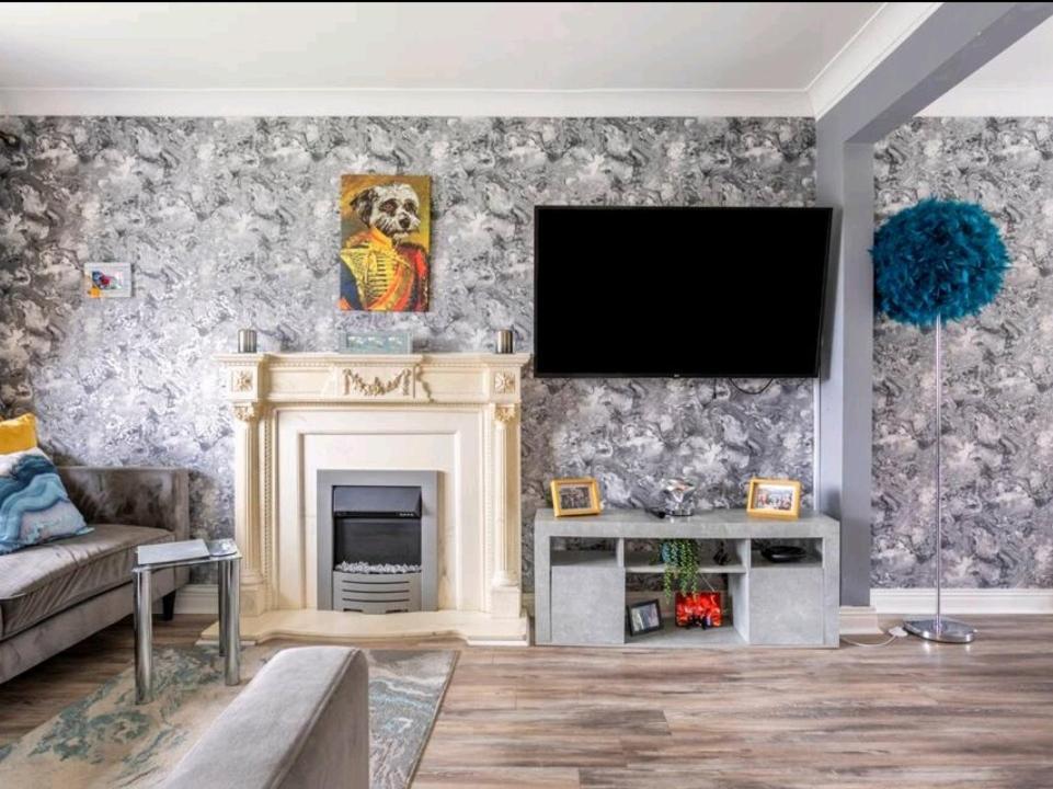Spacious House City Skyline And Mountain Views Close Too Belfast Centre And Airports Free Parking 외부 사진